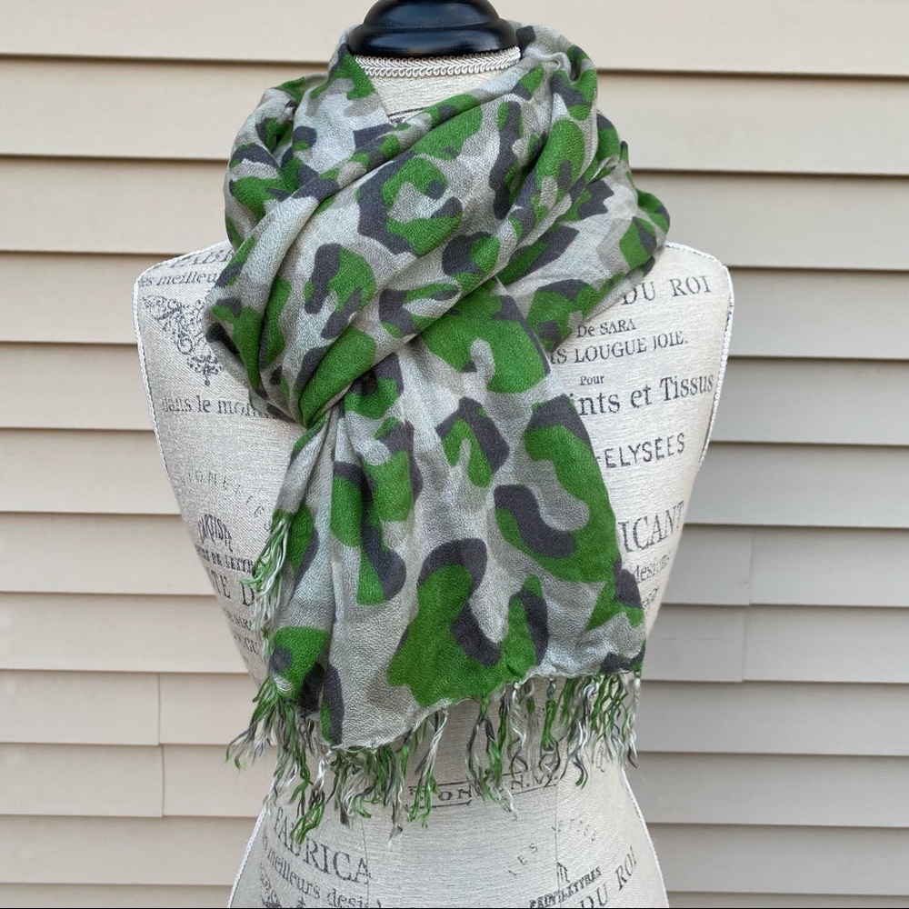 Old Navy Scarf